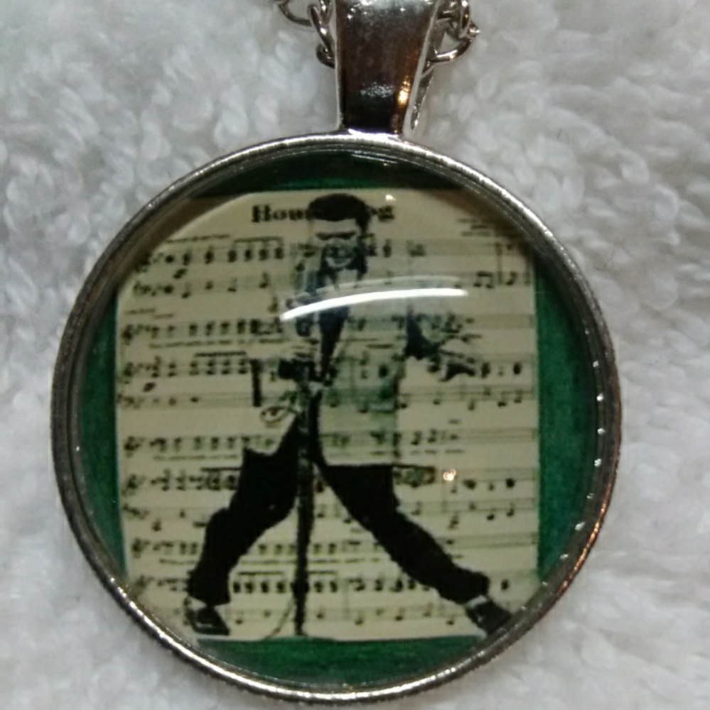 New, Elvis Cabochon